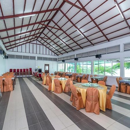 Dreamland Beach Holiday Kudat Exterior photo