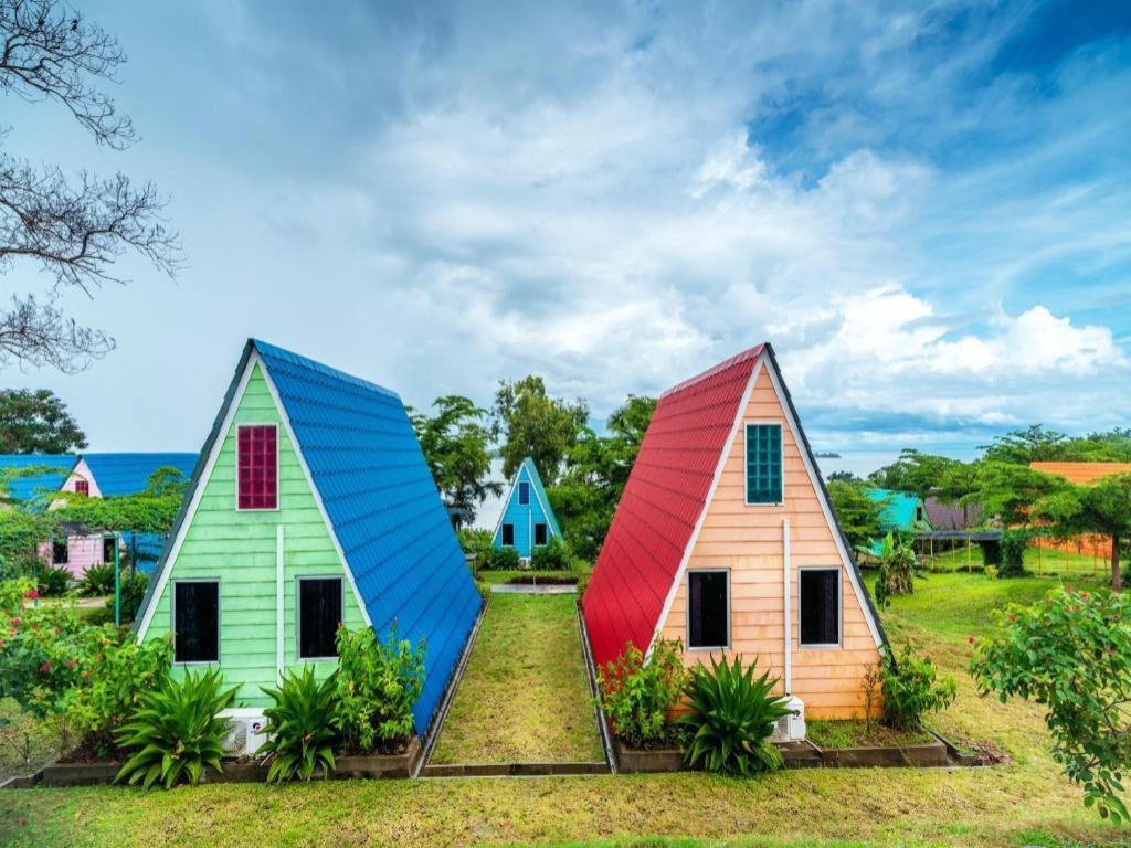 Dreamland Beach Holiday Kudat Exterior photo