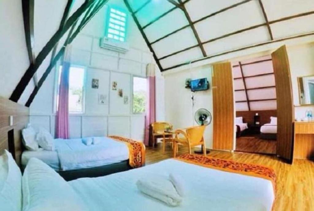 Dreamland Beach Holiday Kudat Exterior photo