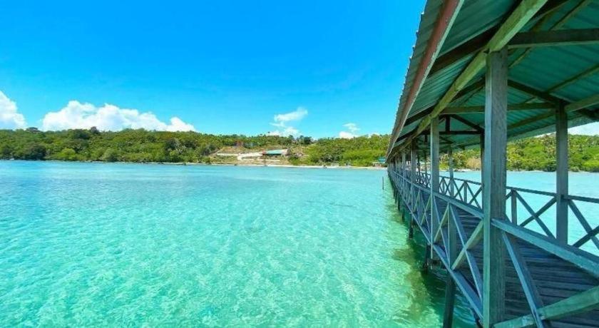 Dreamland Beach Holiday Kudat Exterior photo